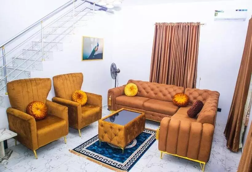 پانسیون Shortlet