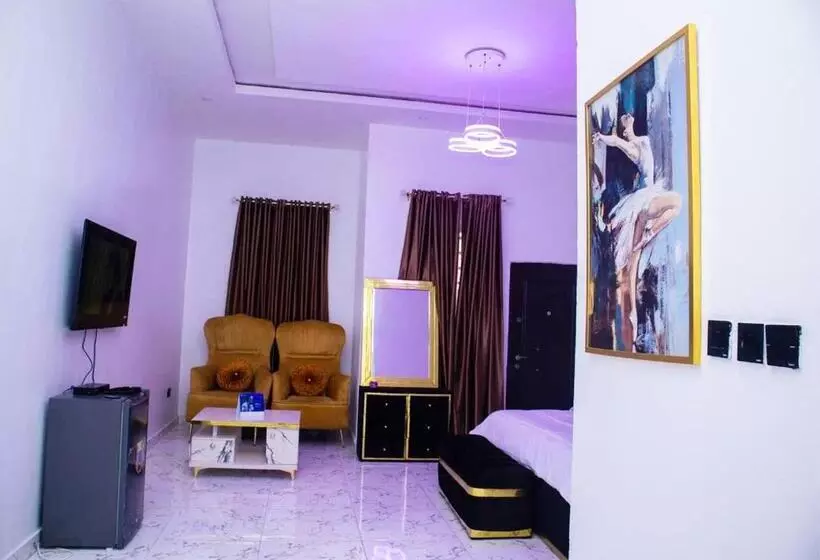 پانسیون Shortlet