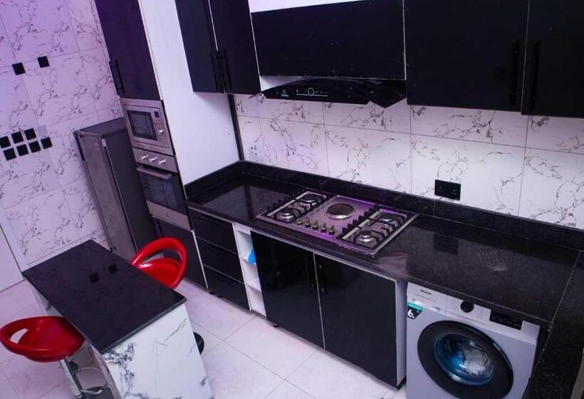 پانسیون Shortlet