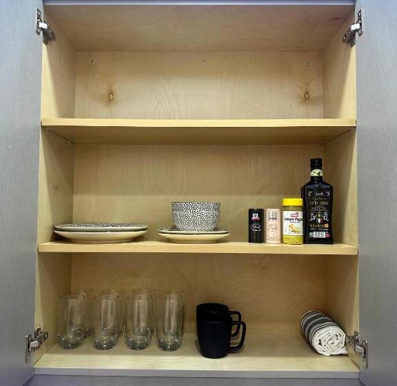 膳宿费 Tropical Studio