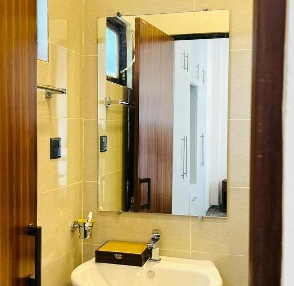 بنسيون Villa Del Mare