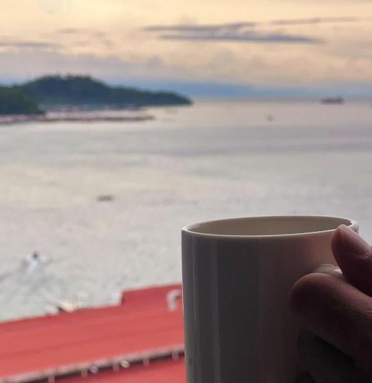 Studio Room With Balcony Seaview At The Shore Kk By Clover Home