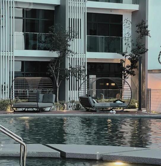 Studio Room With Balcony Seaview At The Shore Kk By Clover Home