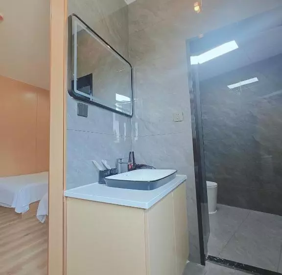 ユースホステル 星河清梦民宿