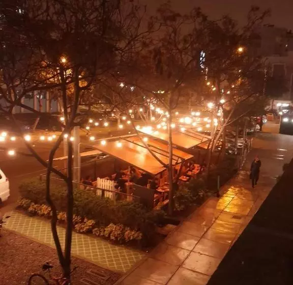 تختخواب و صبحانه Barranco Mkl 3