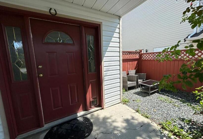 Charming B&b Retreat