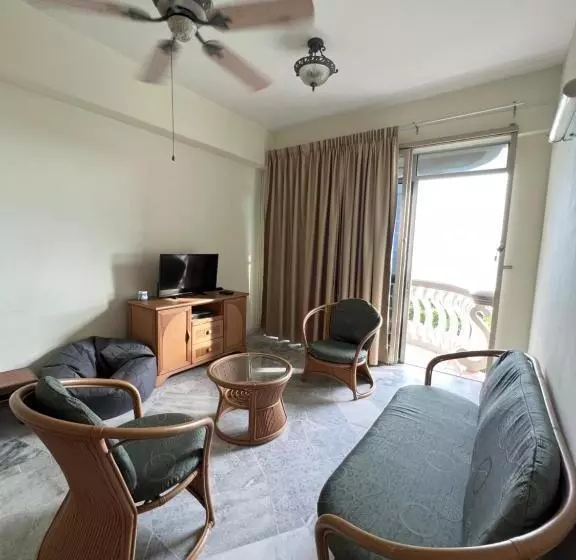 ホテル Leisure Homestay Glory Beach