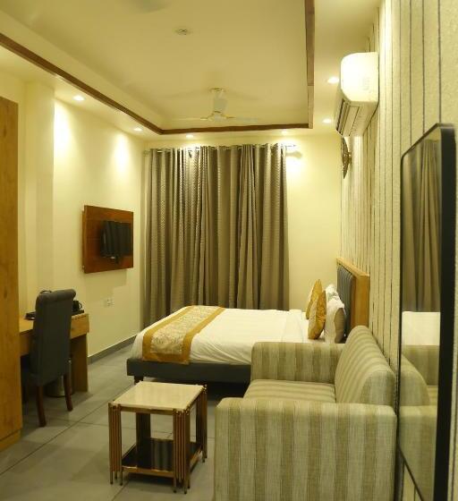 Hotel Rosewood Grand