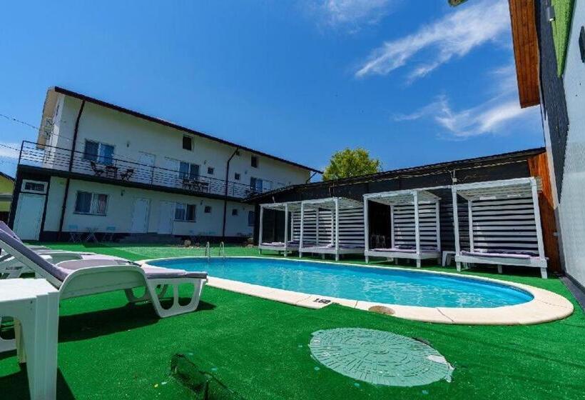 펜션 Deea Marii Costinesti