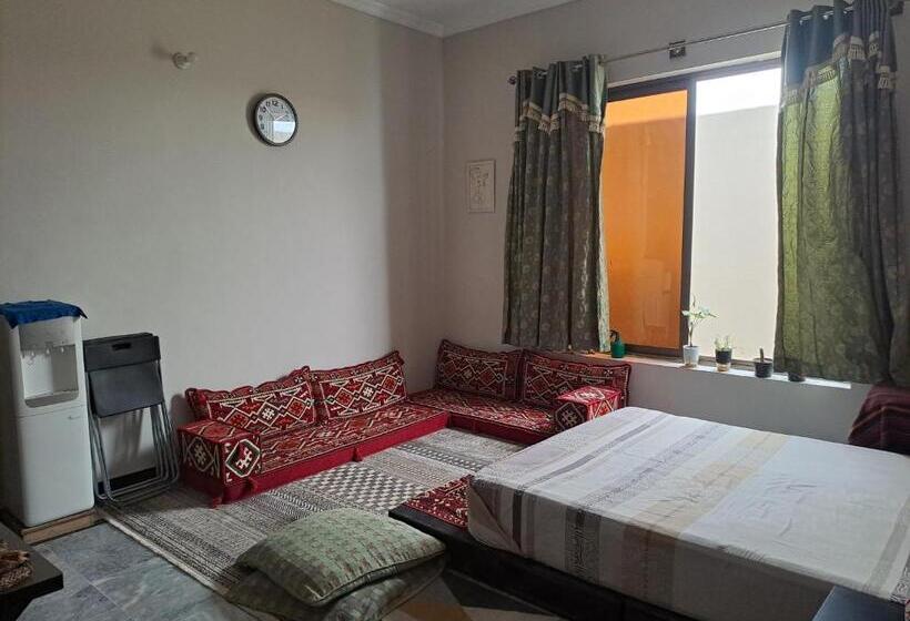 پانسیون Alpine Majesty