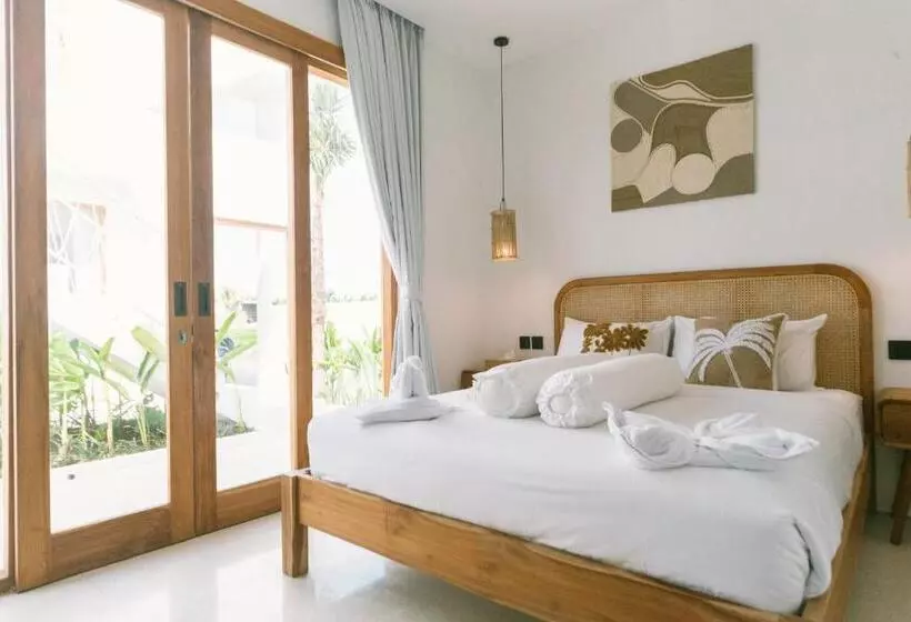 ペンション Morroi Villas Tanah Lot