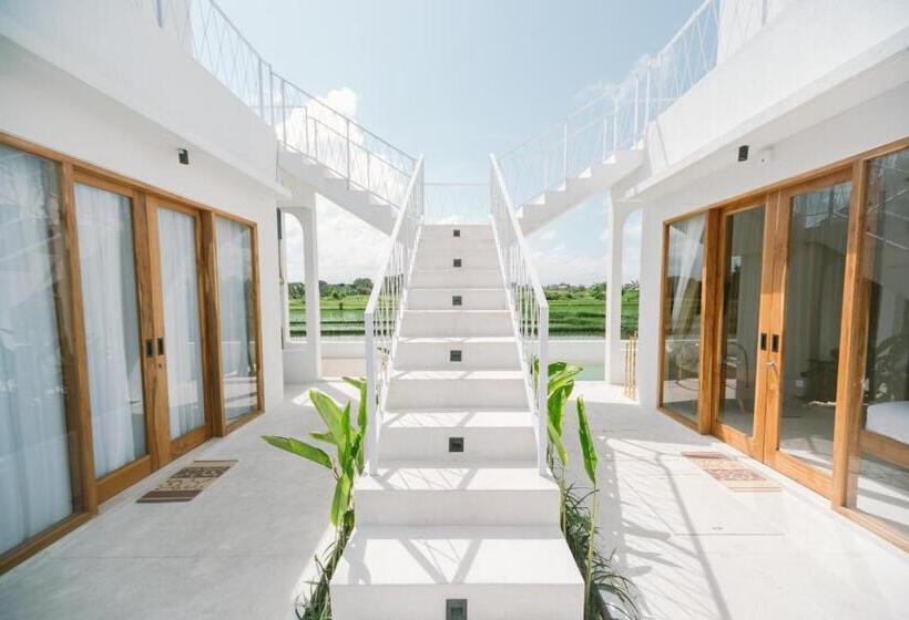 Pensjonat Morroi Villas Tanah Lot