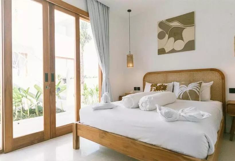 ペンション Morroi Villas Tanah Lot