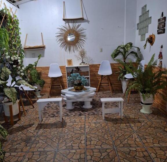 بنسيون Quarto Triplo Com Banheiro Compartilhado