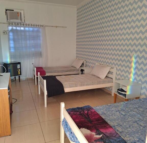 بنسيون Quarto Triplo Com Banheiro Compartilhado