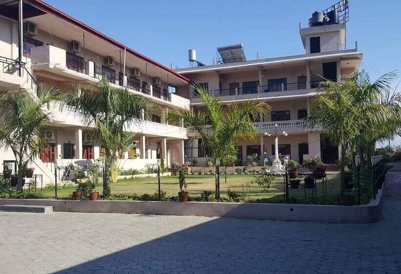 The Narayani Resort