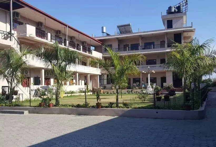 The Narayani Resort
