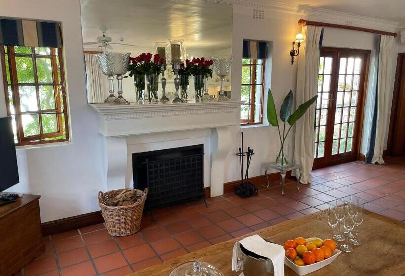 민박 Franschhoek Manor Luxury Boutique Guesthouse