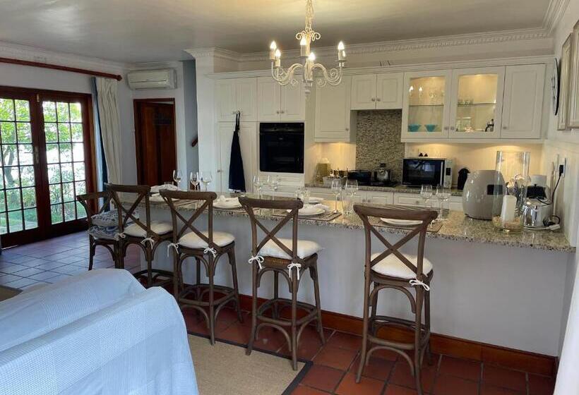 민박 Franschhoek Manor Luxury Boutique Guesthouse