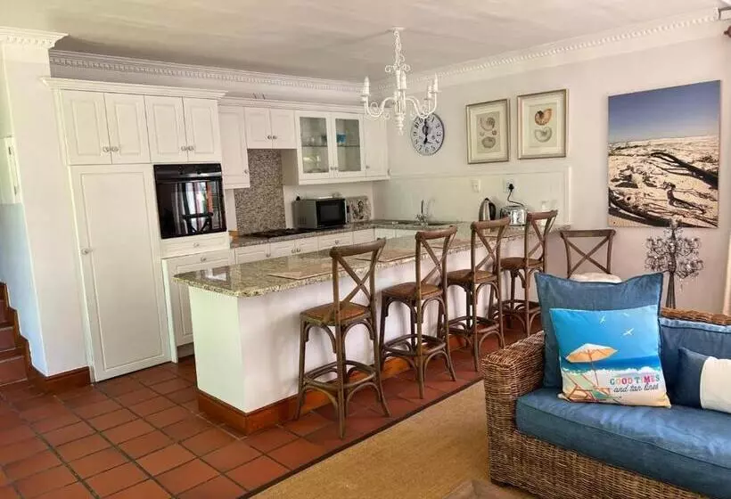Aamiaismajoitus (B&B) Franschhoek Manor Luxury Boutique Guesthouse