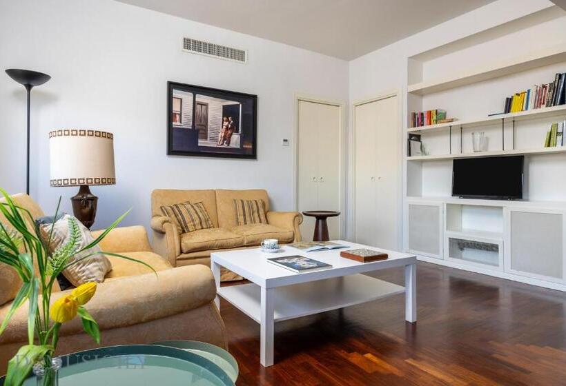 Edward Apartment By Domusicily