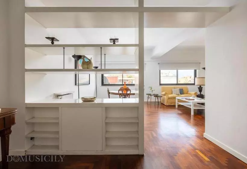 Edward Apartment By Domusicily