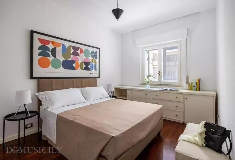 Edward Apartment By Domusicily