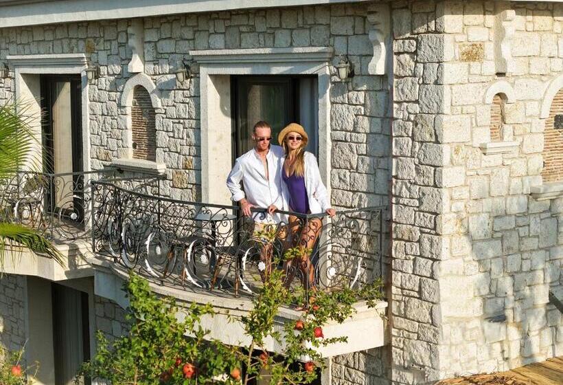 Five Diamonds Hotels