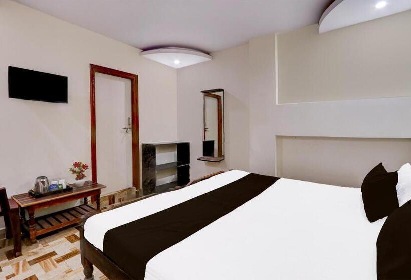 Hotel Oyo Shiva Residency