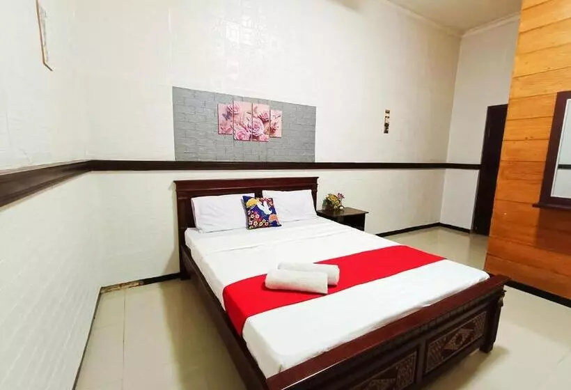 ホテル Yutaka Inn Musium Angkut Batu