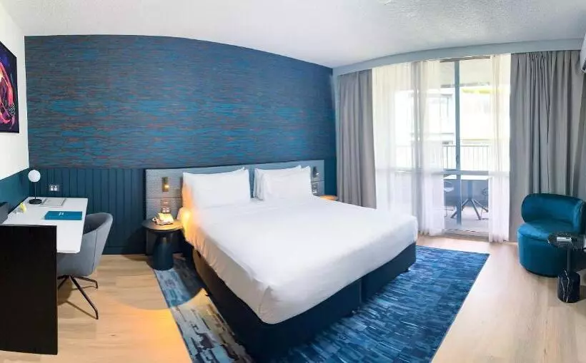 Kumul Hotels Ltd Trading As Holiday Inn