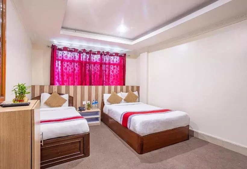 Oyo 821 Hotel Gauri