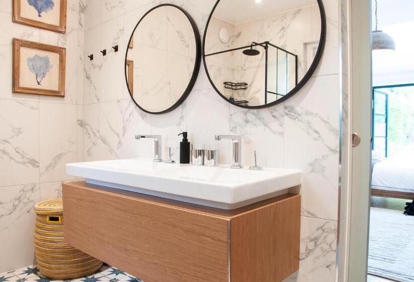 펜션 Bosham Private And Self Contained Double Garden Room