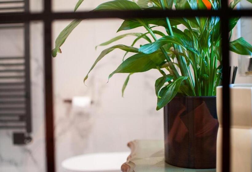 펜션 Bosham Private And Self Contained Double Garden Room