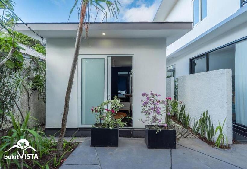 ペンション Casa Kirala By Bukit Vista