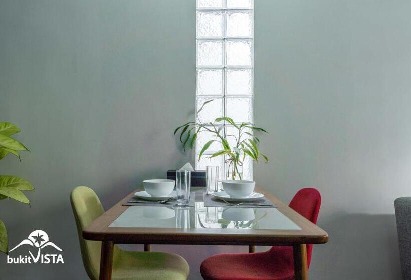 ペンション Casa Kirala By Bukit Vista