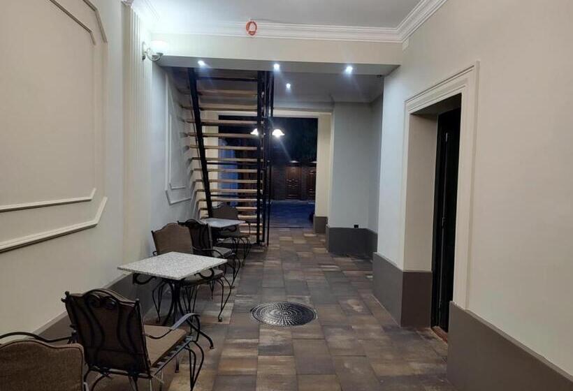 پانسیون Face 1 Center Subotica