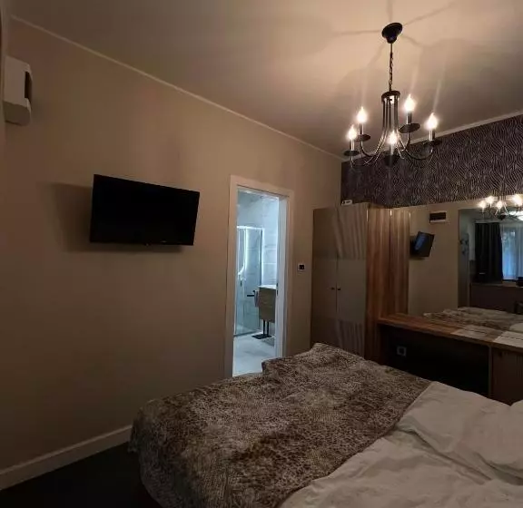 ペンション Face 1 Center Subotica