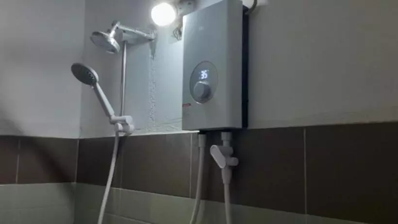 Majatalo Lake Wind Villa Anuradhapura