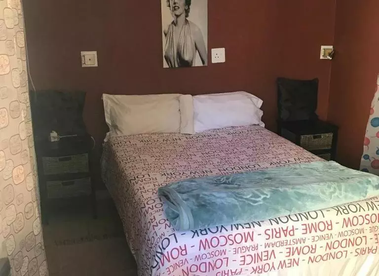 پانسیون Mongilo Guesthouse