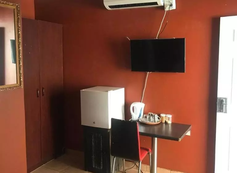 پانسیون Mongilo Guesthouse