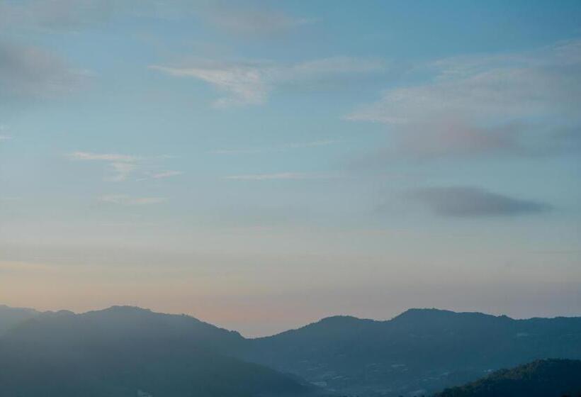 استراحتگاه Bon R Kaad