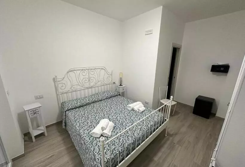 Seaside Bed And Breakfast