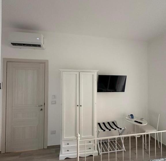 Seaside Bed And Breakfast