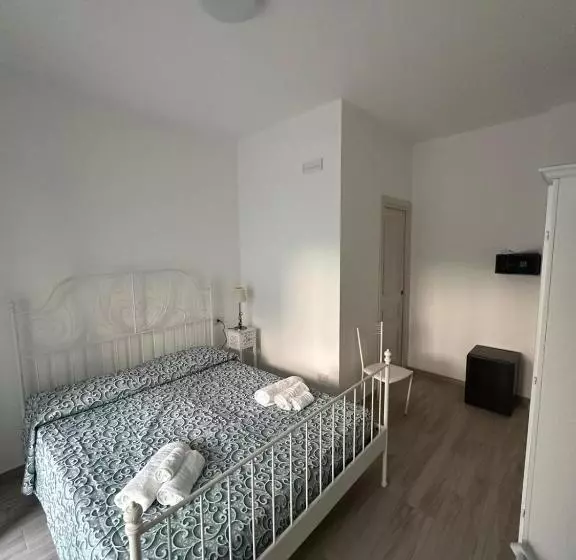 Seaside Bed And Breakfast