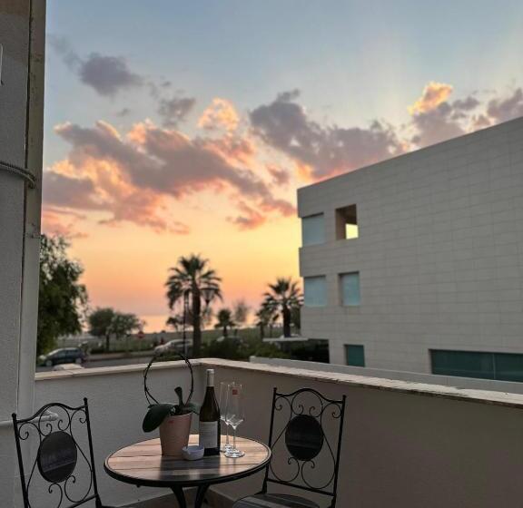 Seaside Bed And Breakfast