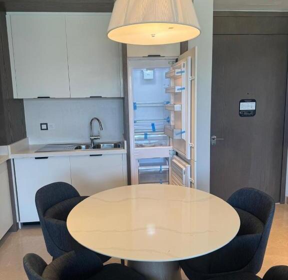 Address Beach Marassi Residence