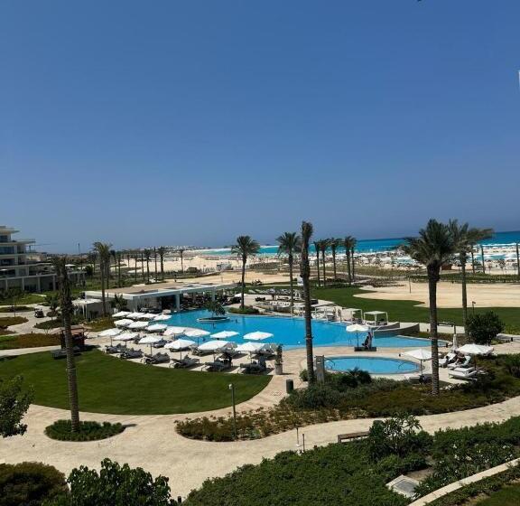 Address Beach Marassi Residence