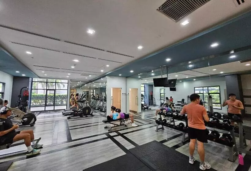 Affordable Condo Suite With 150mbps Wifi And Netflix