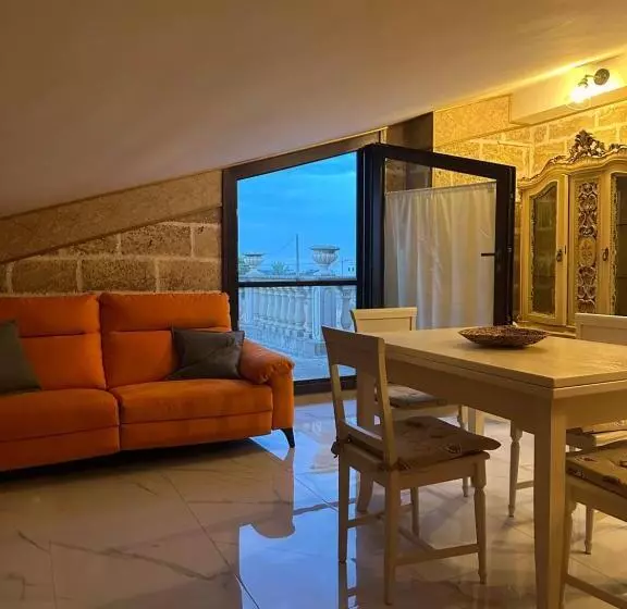 Aamiaismajoitus (B&B) Castlehawk Resort